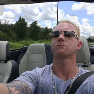 Meet your Posher, Bill